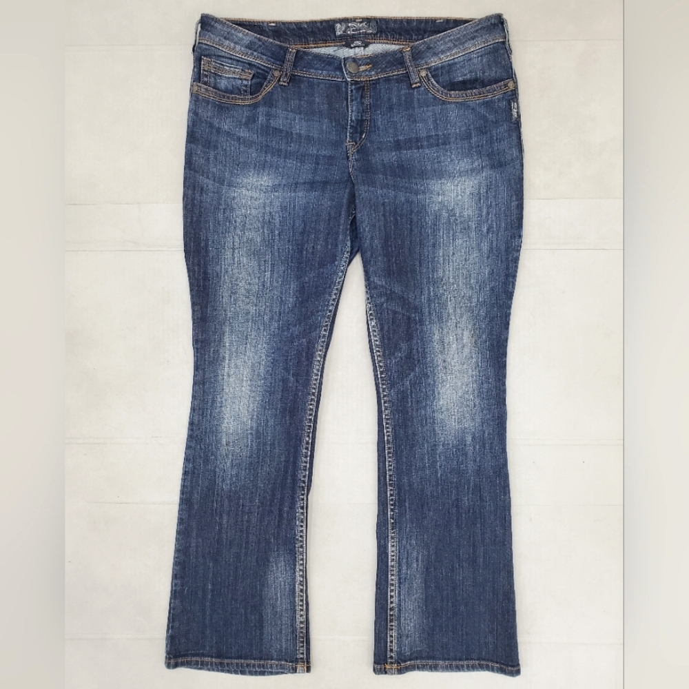 Silver Jeans Women's Boot Cut Jeans - Blue